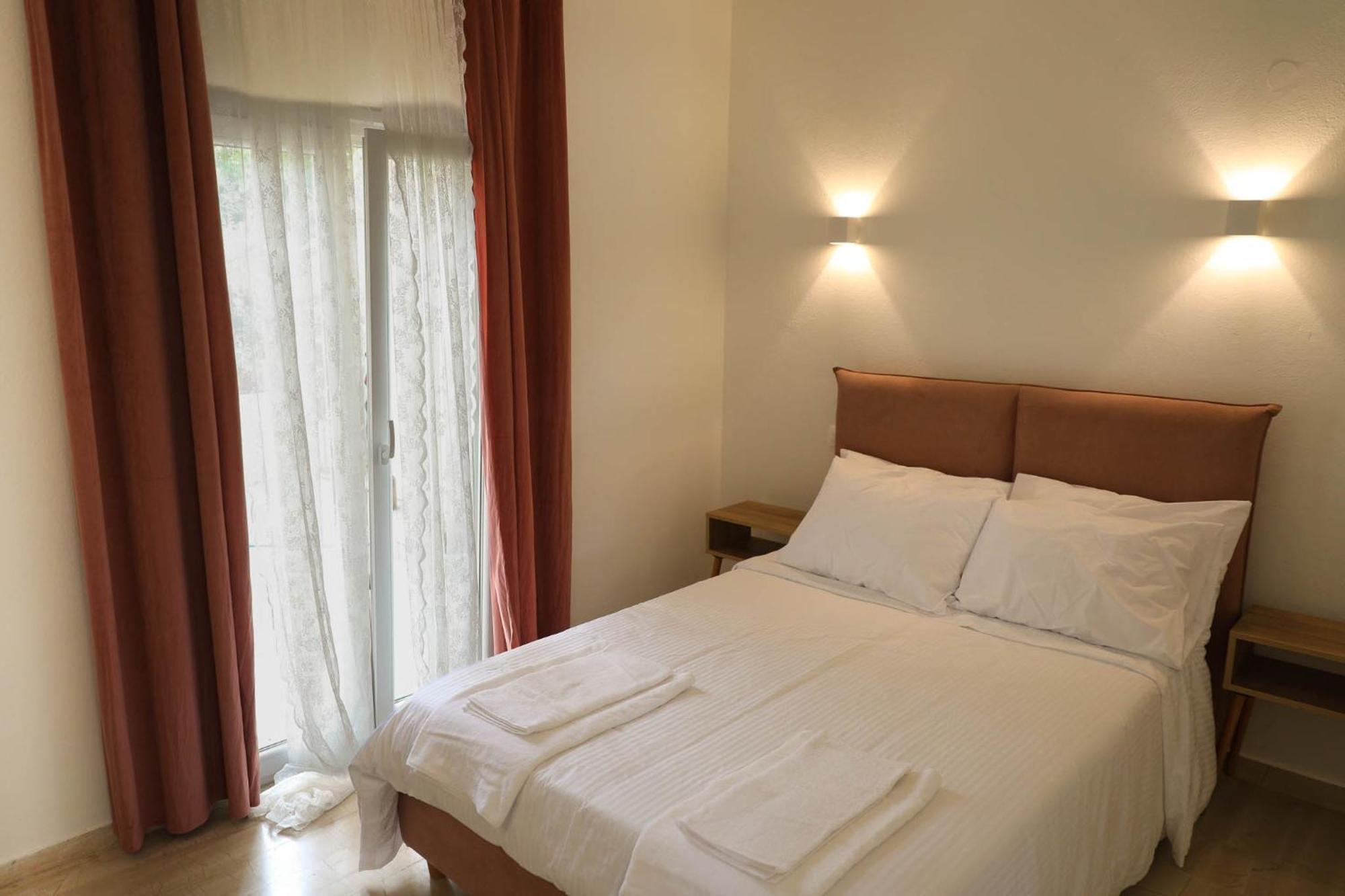 Virginia's Harbour House * Kassiopi